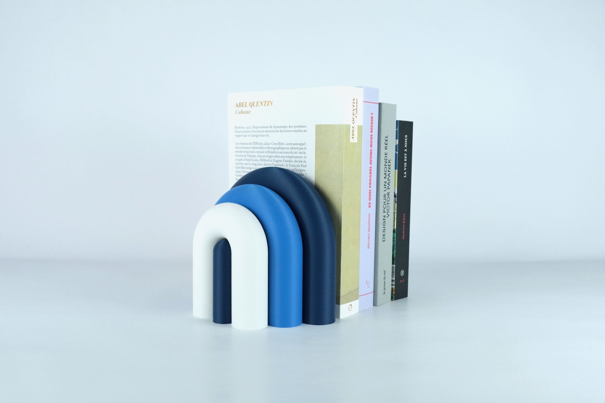 Arc | Serre-livre design & Vase soliflore modulable - Marine / Bleu / Blanc 29 - Les Arcadiens