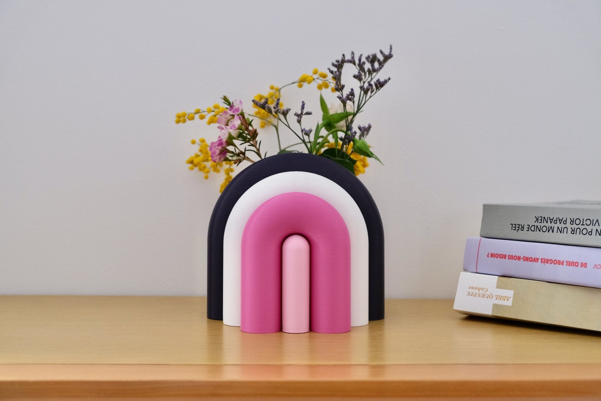 Arc | Serre-livre design & Vase soliflore modulable - Violet / Lilas / Rose poudré / Blanc 57 - Les Arcadiens