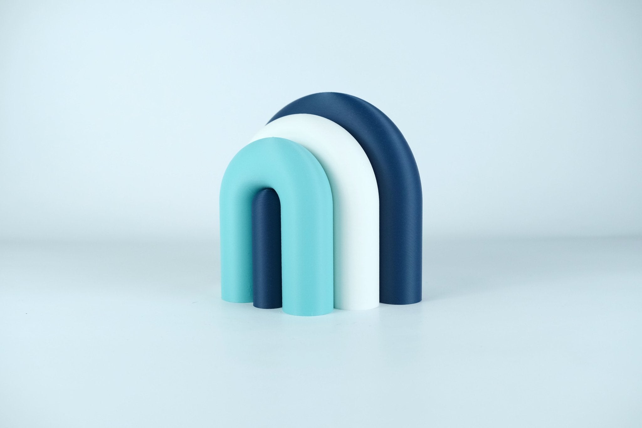 Arc | Serre-livre design & Vase soliflore modulable - Marine / Blanc / Lagon 19 - Les Arcadiens