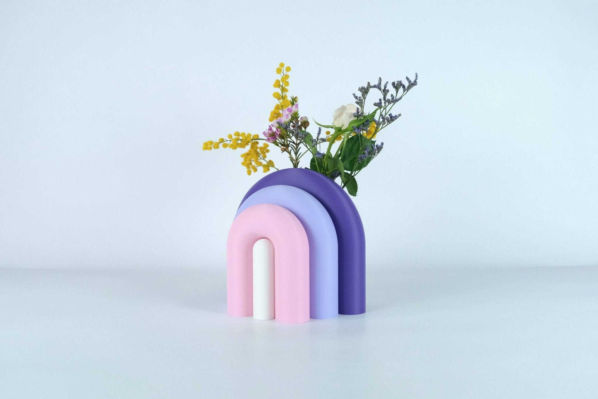 Arc | Serre-livre design & Vase soliflore modulable - Violet / Lilas / Rose poudré / Blanc 58 - Les Arcadiens