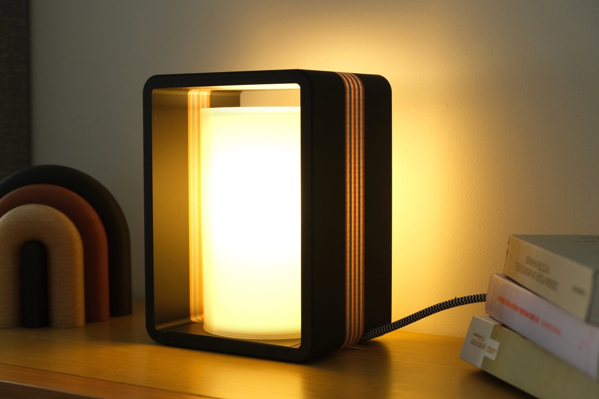 Interstice | Lampe à poser design & minimaliste